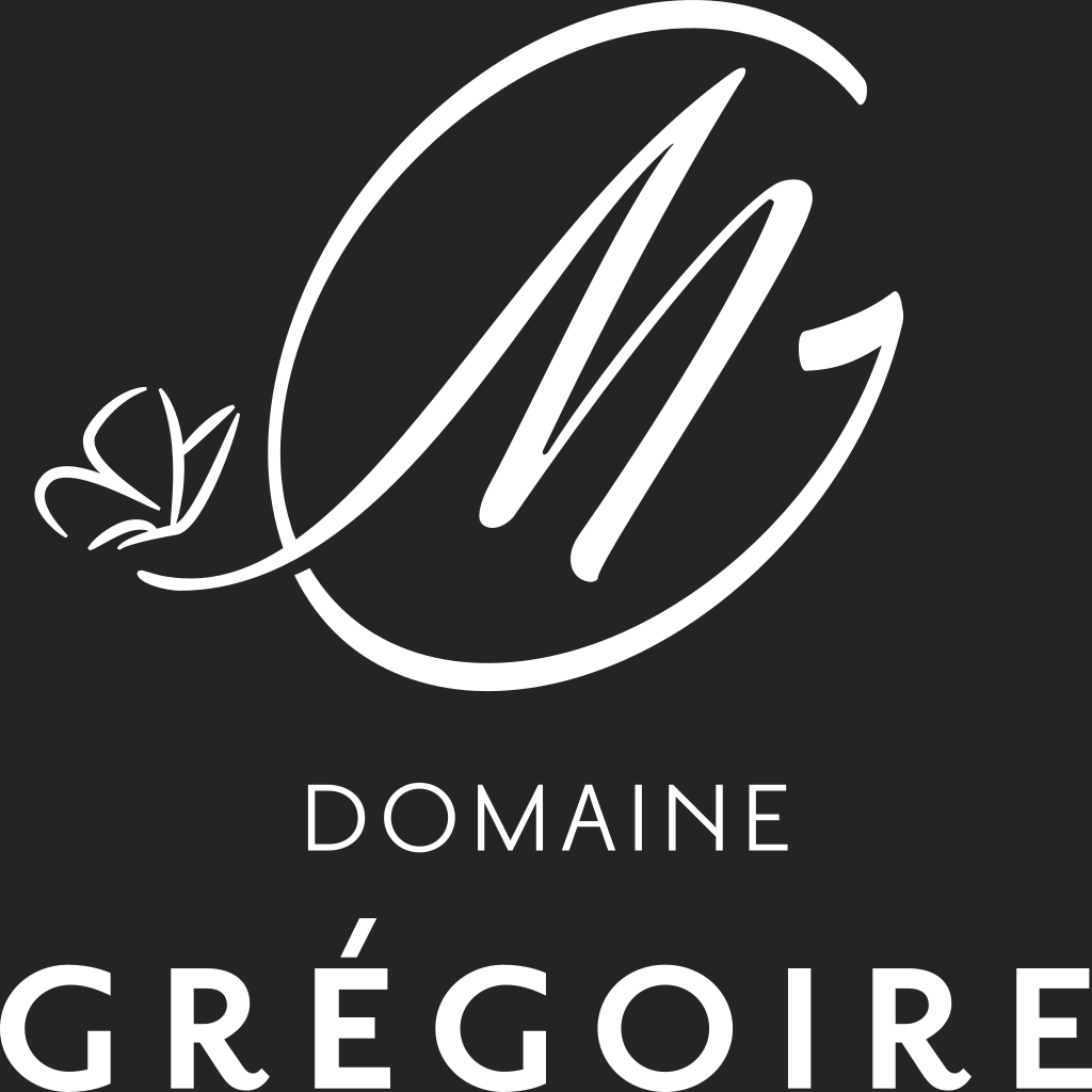 EARL MAURENE GREGOIRE Logo